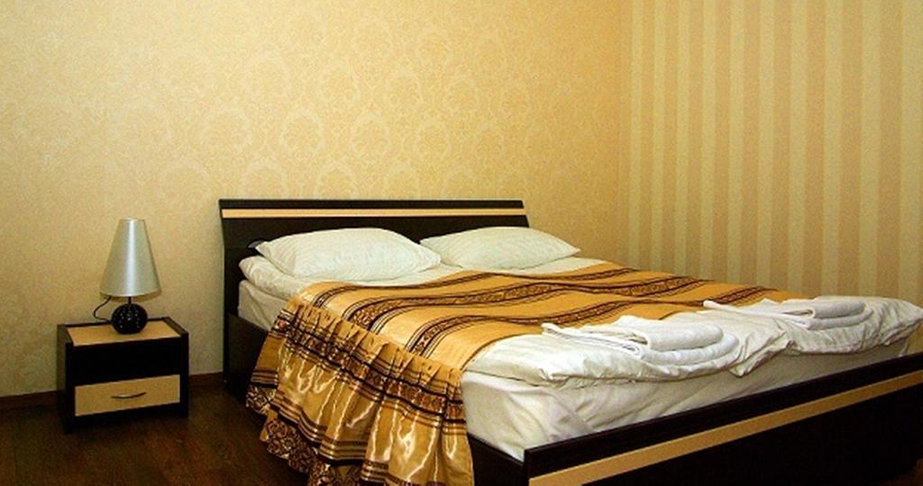 Hotel Deluxe Horodenka エクステリア 写真